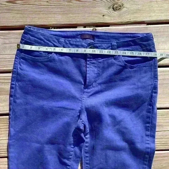 NYDJeans size 12P, cropped with lift tuck technology - Picture 12 of 13